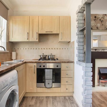 Rawmarsh House, Rotherham For Contractors & Families, Free Parking, High Speed Wifi, Etc 罗瑟勒姆 外观 照片